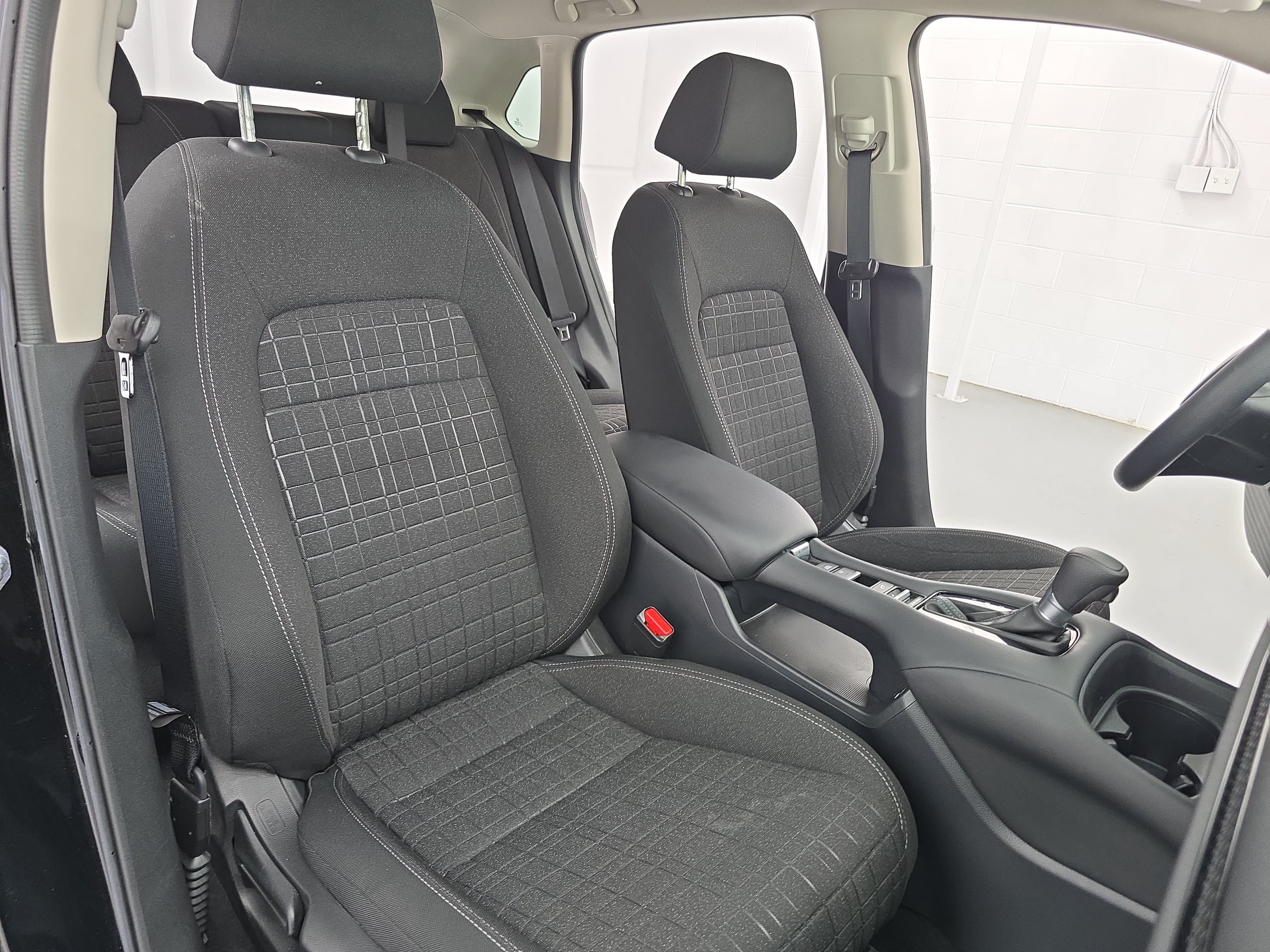Used 2024 Honda HR-V LX image 10