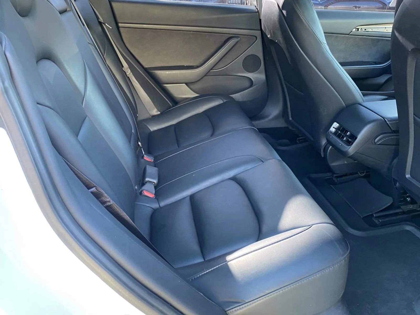 Used 2023 Tesla Model 3 Standard Range RWD image 7