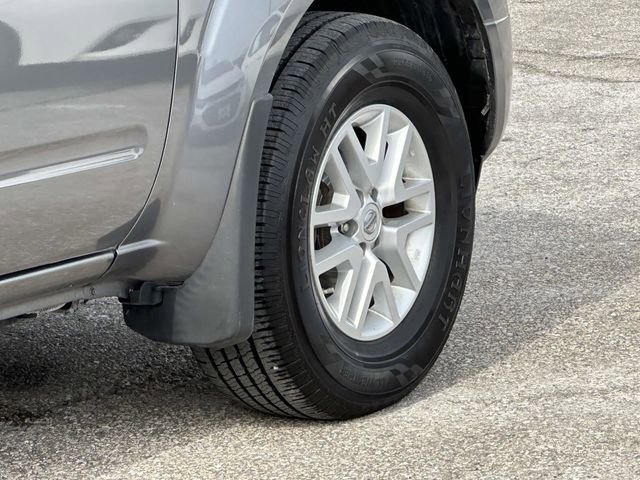 Used 2019 Nissan Frontier SV image 29