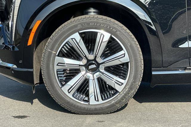 New 2025 Cadillac Escalade IQ Luxury 2 AWD/4WD image 31