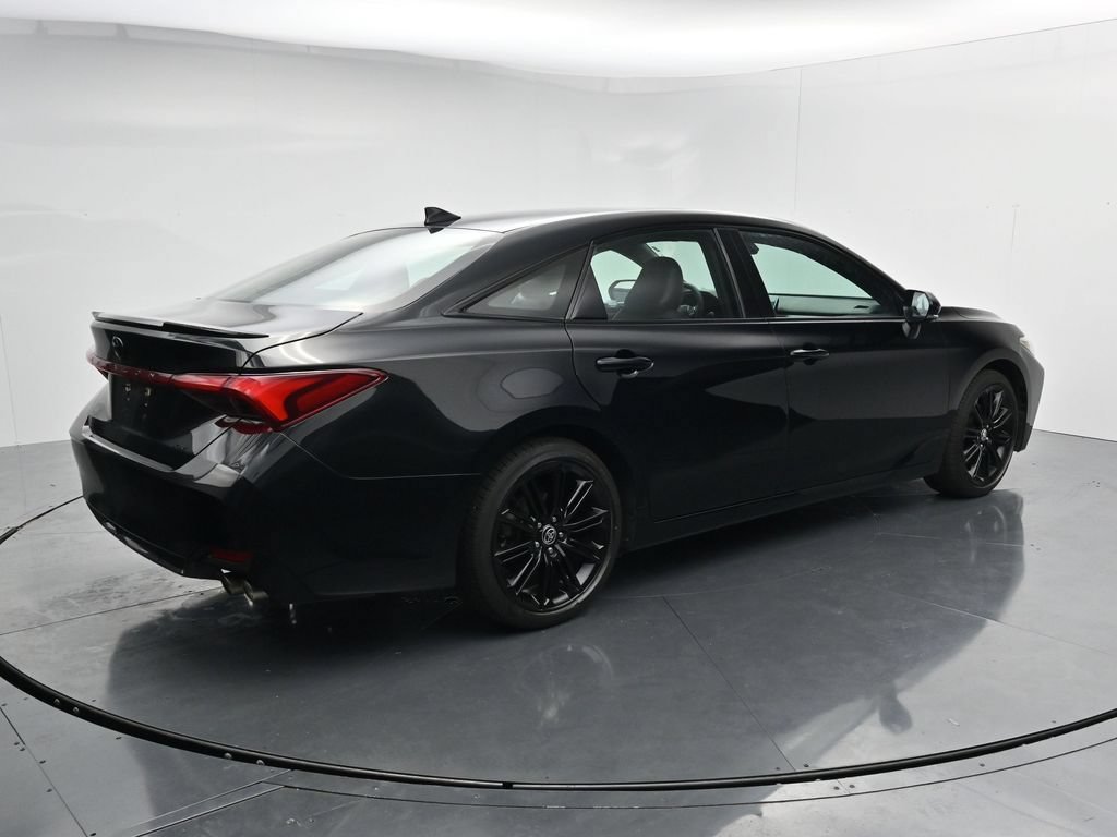 Used 2021 Toyota Avalon XSE FWD image 8