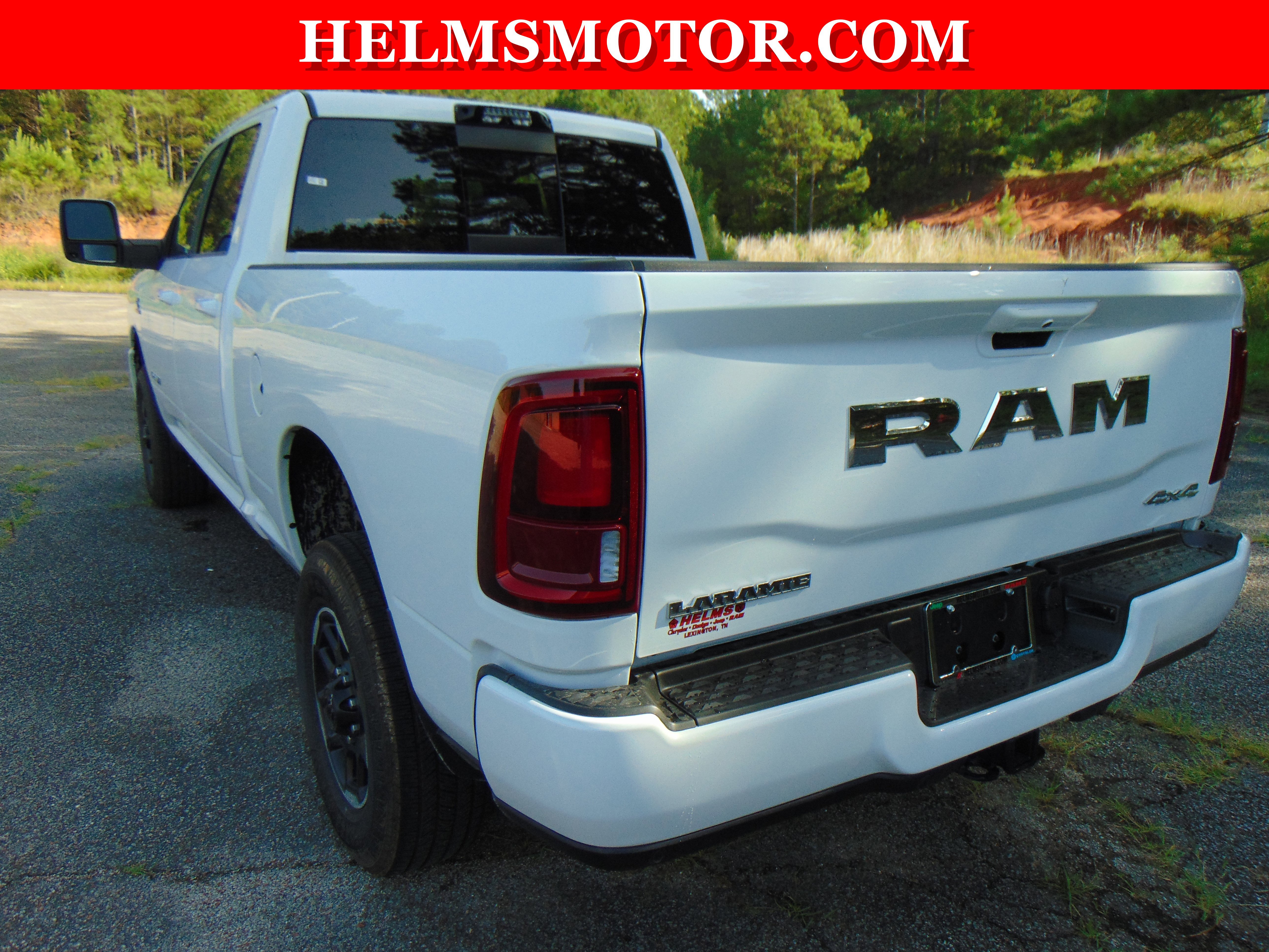 New 2025 RAM 2500 Laramie AWD/4WD image 7