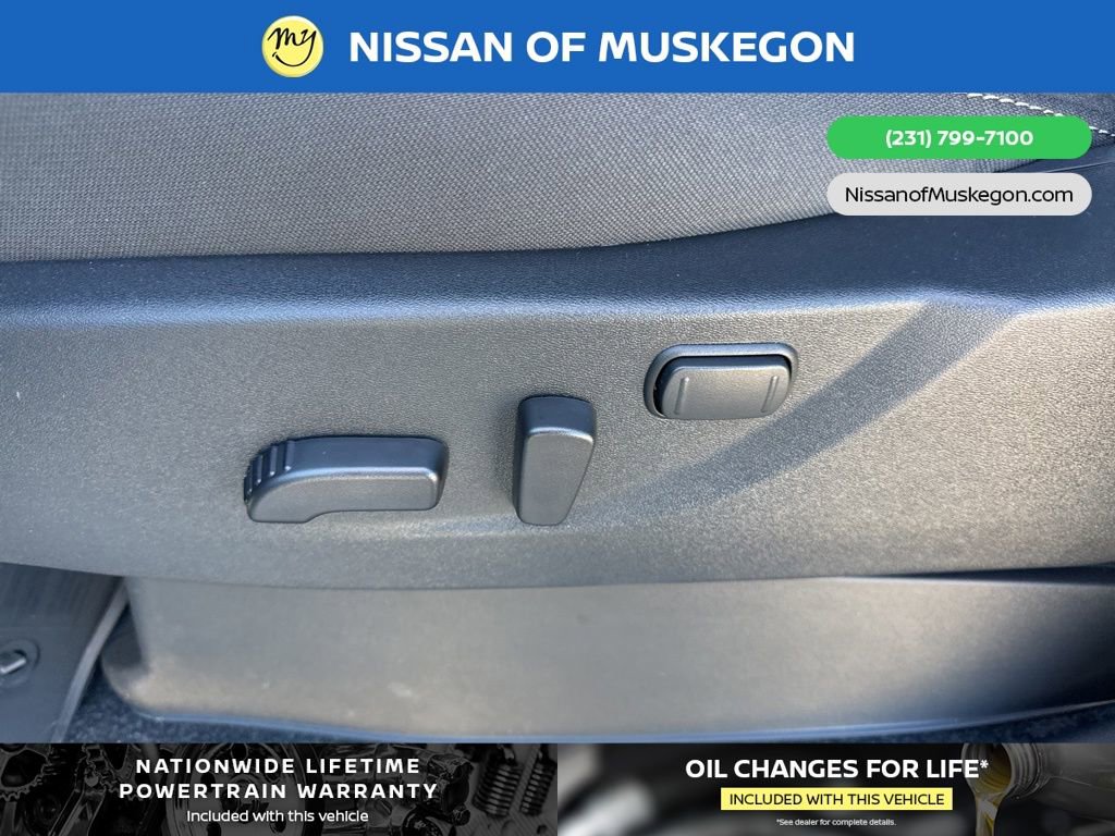 New 2026 Nissan Frontier SV image 12