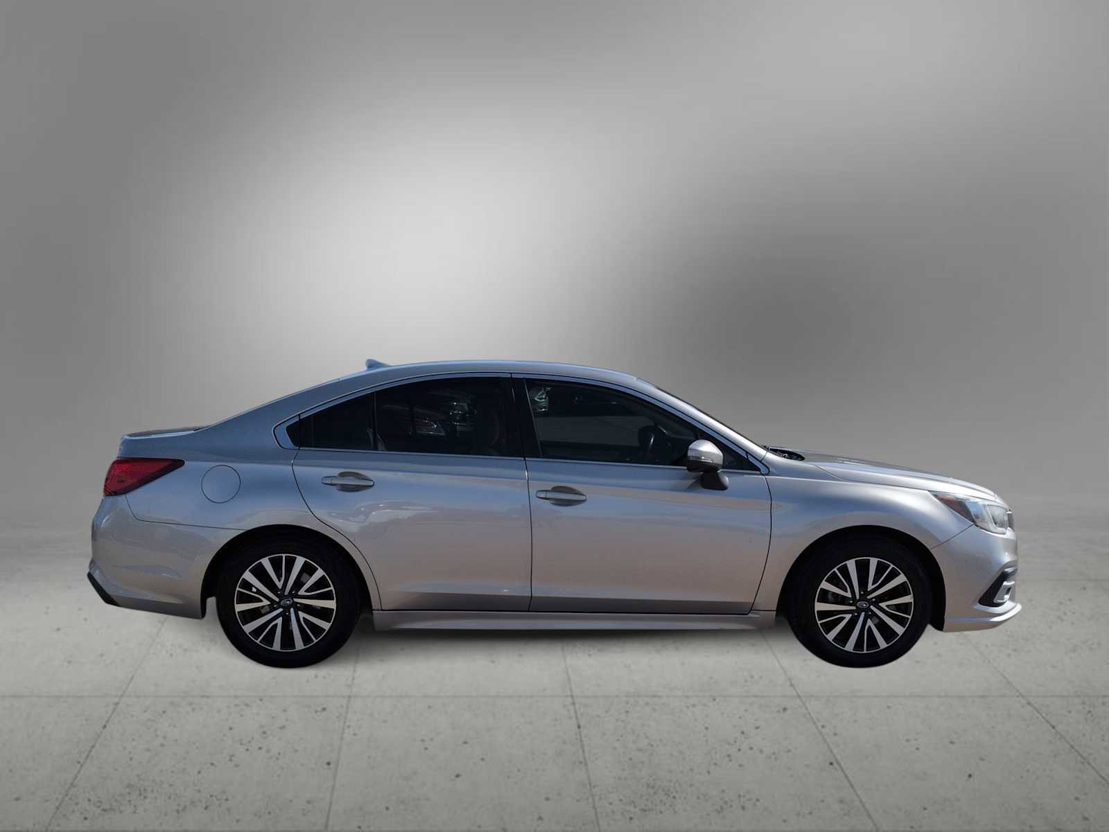 Used 2018 Subaru Legacy 2.5i Premium w/ Eyesight & BSD & Rcta & HBA image 9