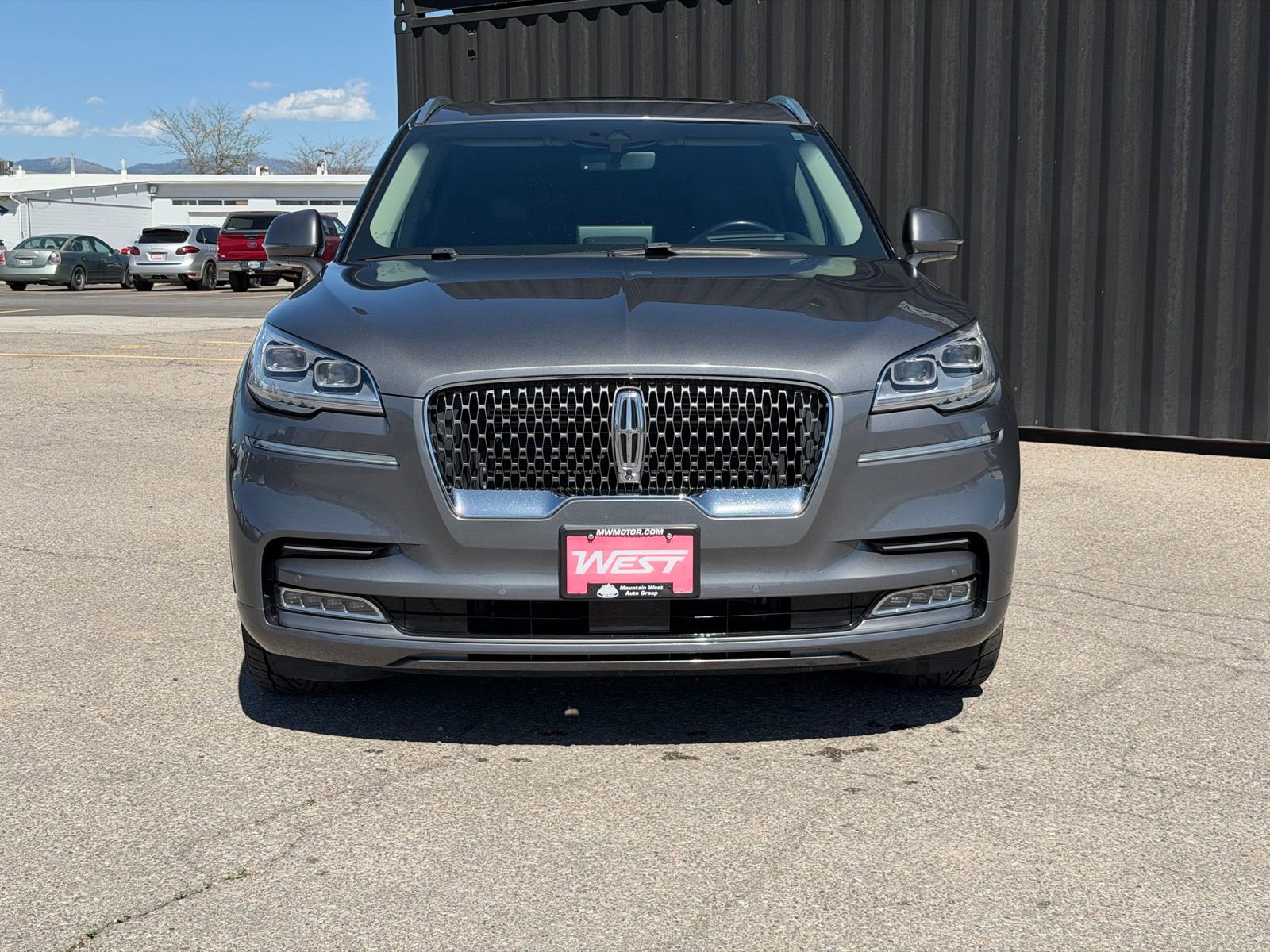 Used 2021 Lincoln Aviator Reserve w/ Equipment Group 210A AWD/4WD image 2