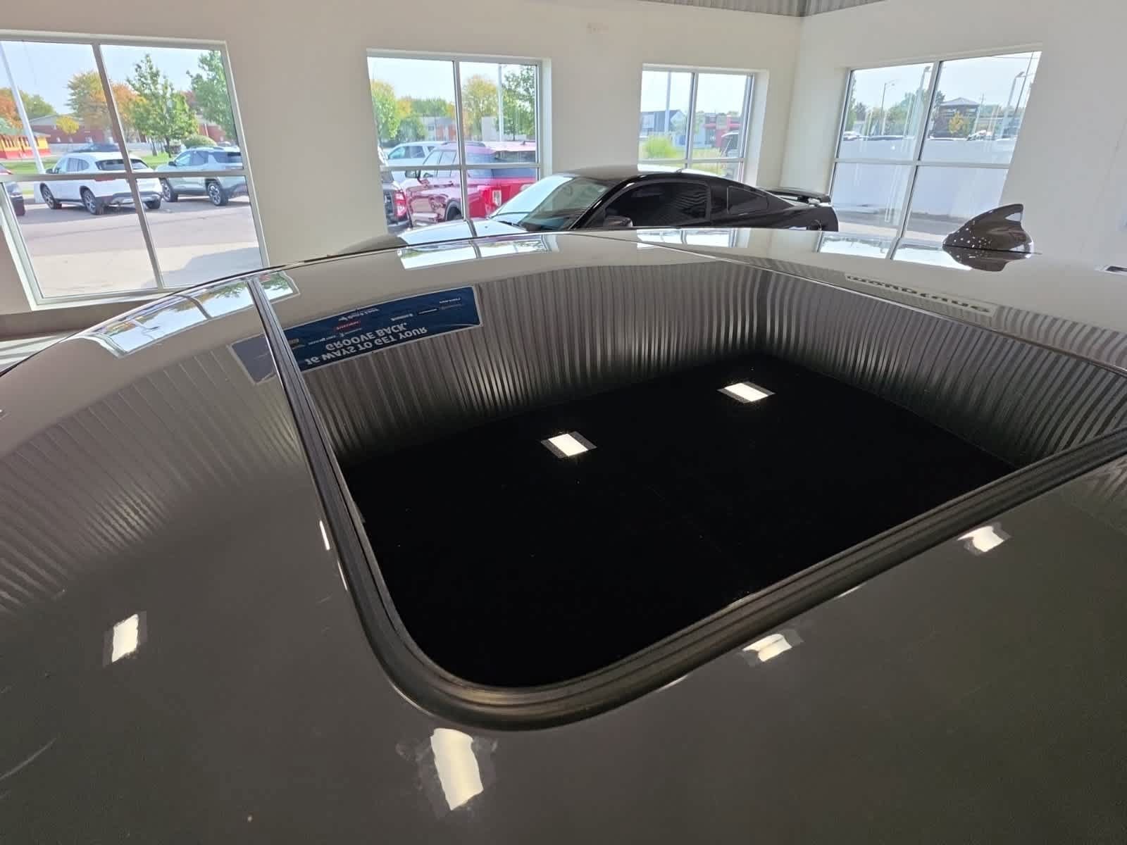 Used 2019 Dodge Charger R/T w/ Driver Confidence Group RWD image 16