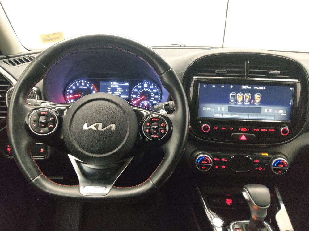 Used 2022 Kia Soul Turbo image 22