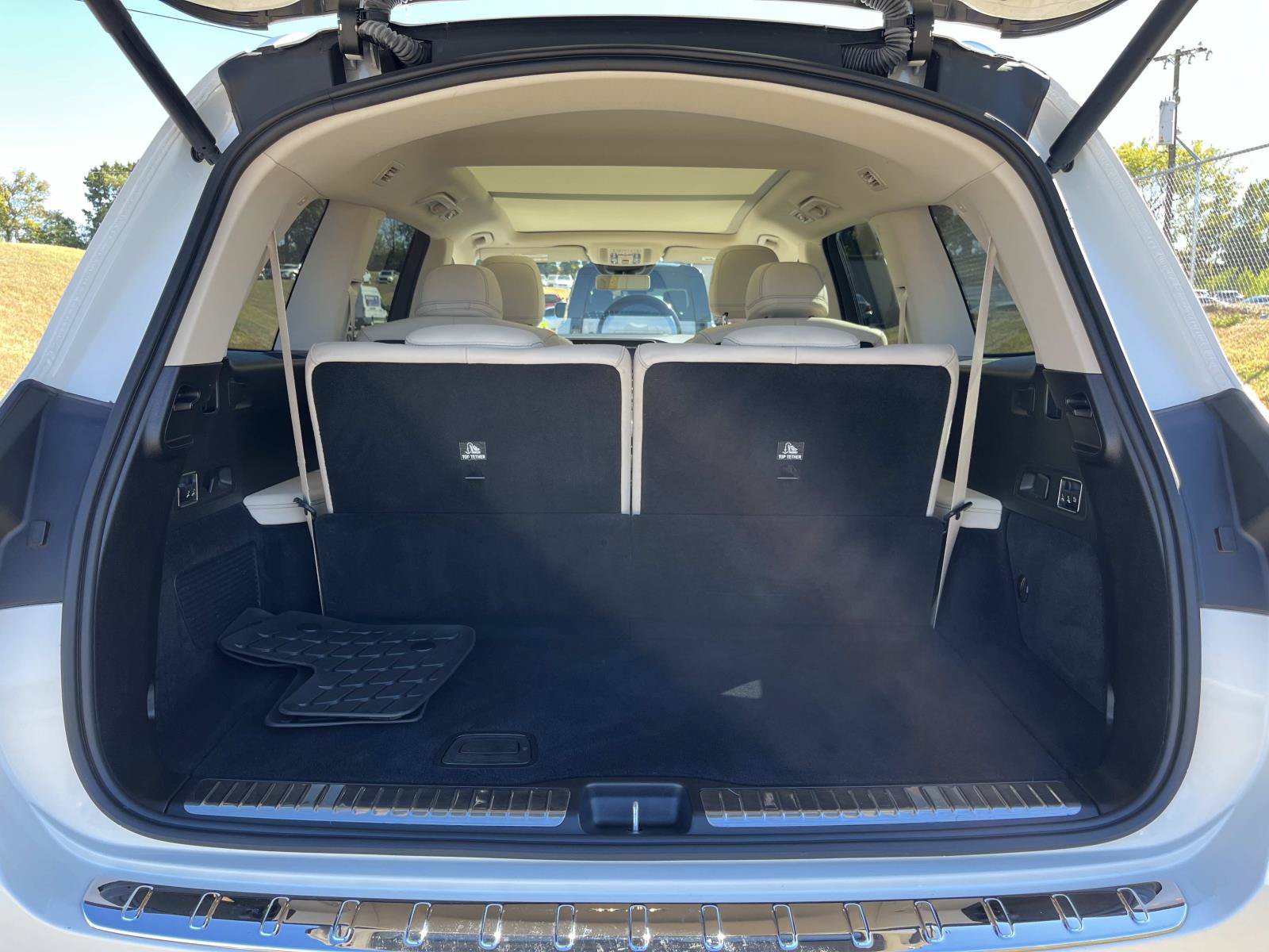 Certified 2023 Mercedes-Benz GLS 450 4MATIC image 12