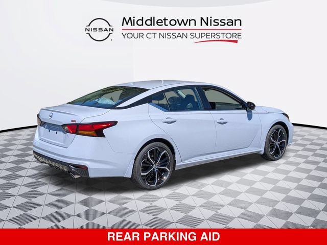 New 2025 Nissan Altima 2.5 SR w/ SR Premium Package FWD image 3