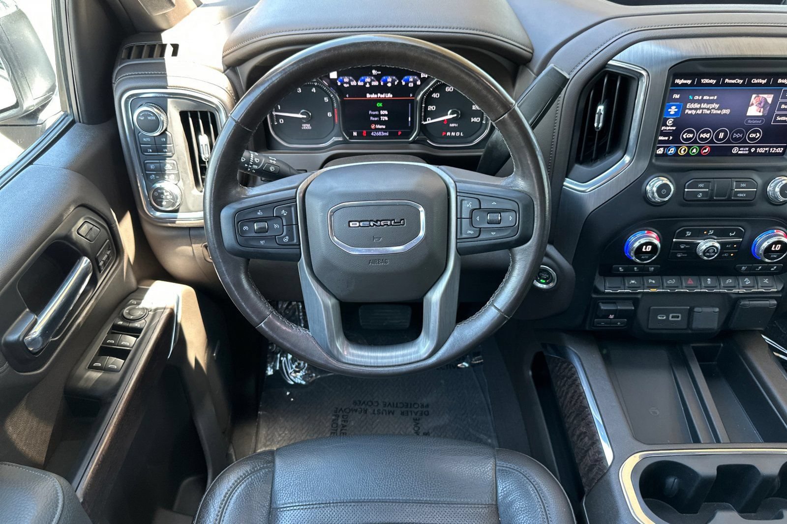 Used 2022 GMC Sierra 1500 Denali w/ Denali Reserve Package AWD/4WD image 15