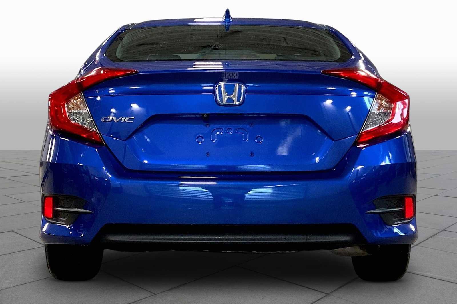 Used 2018 Honda Civic EX image 6