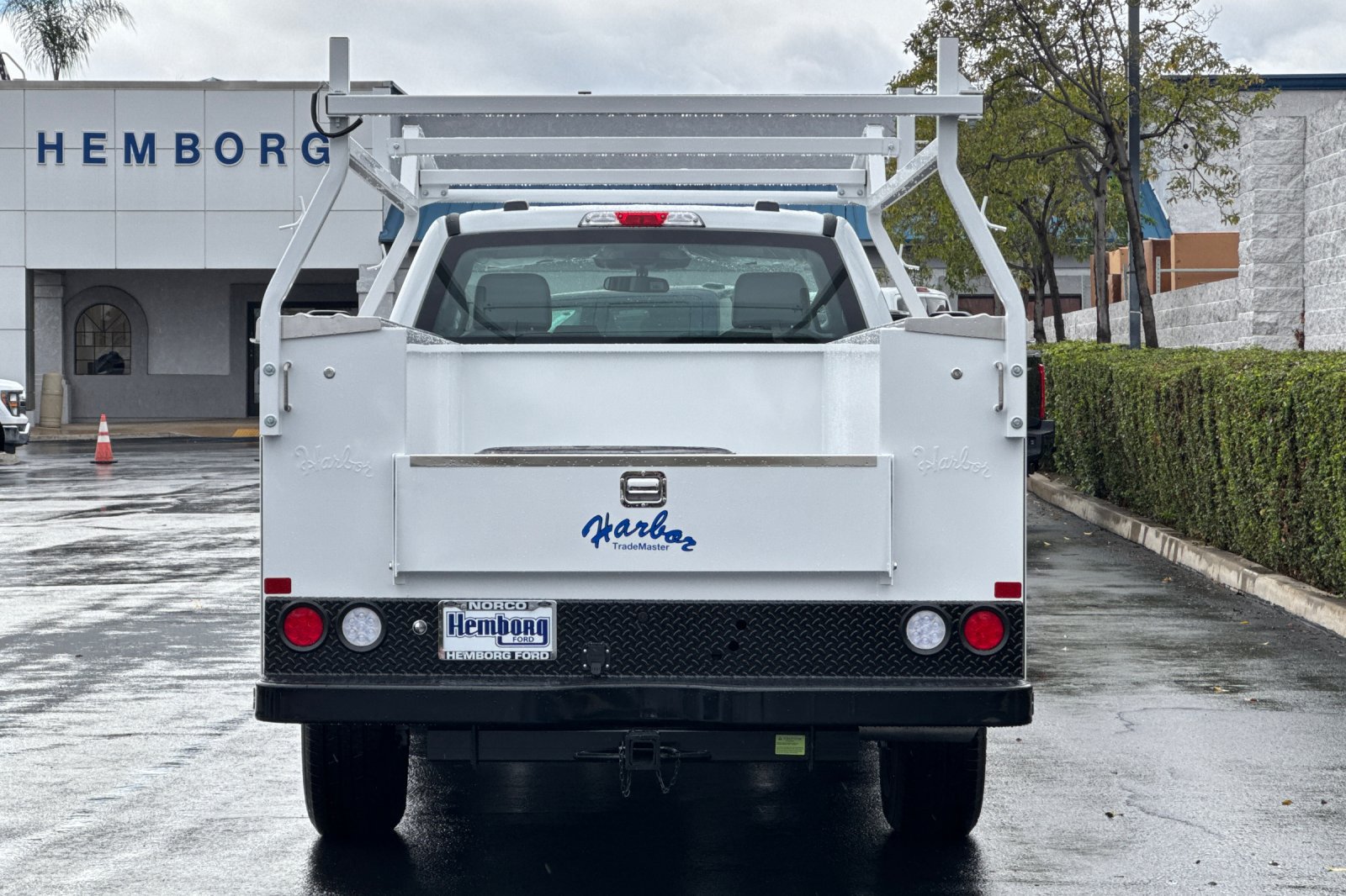 New 2026 Ford F350 XL w/ XL Chrome Package RWD image 5
