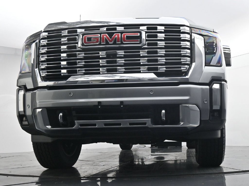 Used 2024 GMC Sierra 2500 Denali w/ Denali Reserve Package AWD/4WD image 33