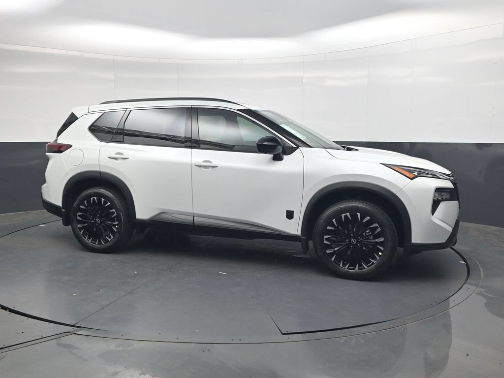 New 2026 Nissan Rogue Dark Armor AWD/4WD image 4