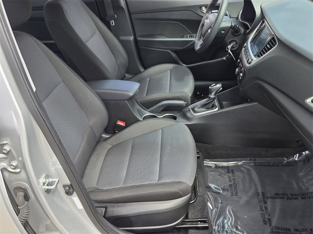 Used 2022 Hyundai Accent SEL w/ Cargo Package image 16