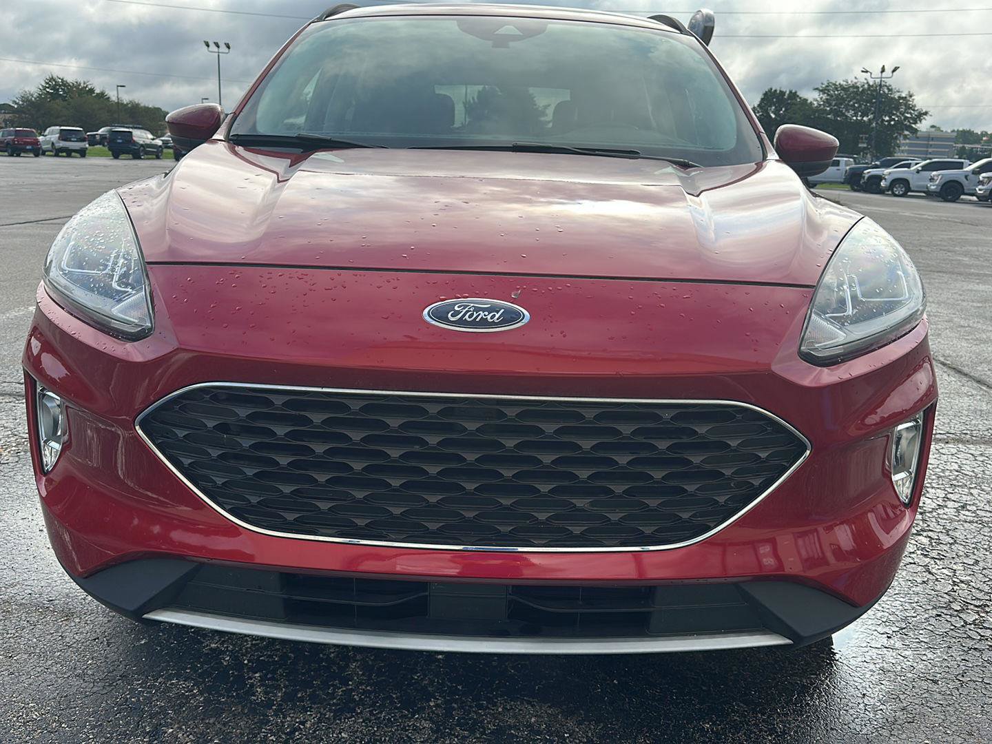 Used 2021 Ford Escape SEL w/ Technology Package AWD/4WD image 2