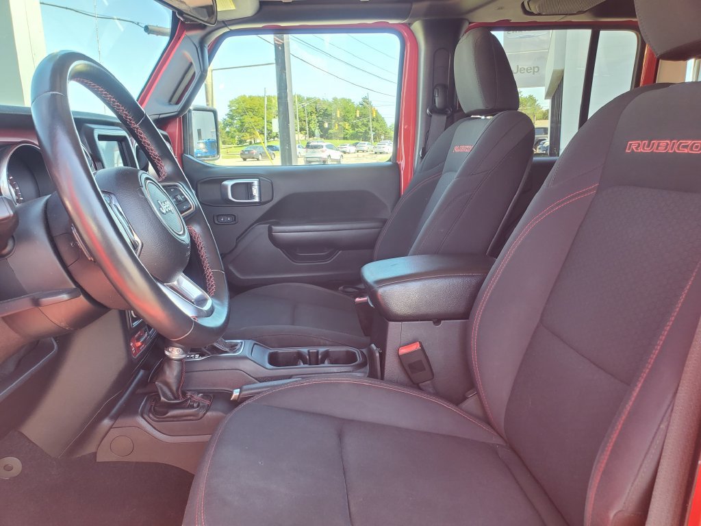 Used 2018 Jeep Wrangler Unlimited Rubicon AWD/4WD image 5