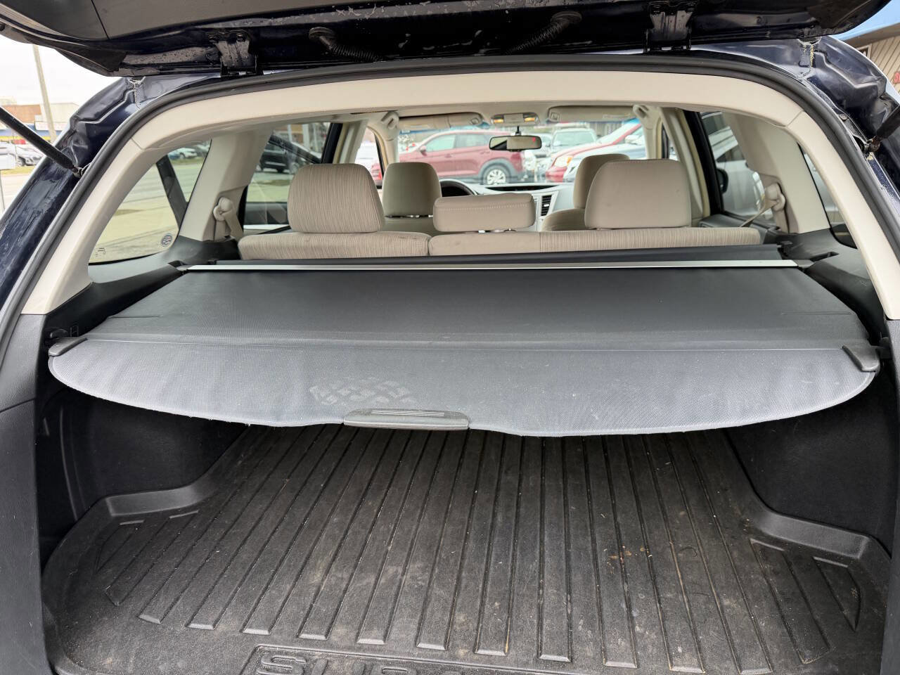 Used 2013 Subaru Outback 2.5i Premium AWD/4WD image 29