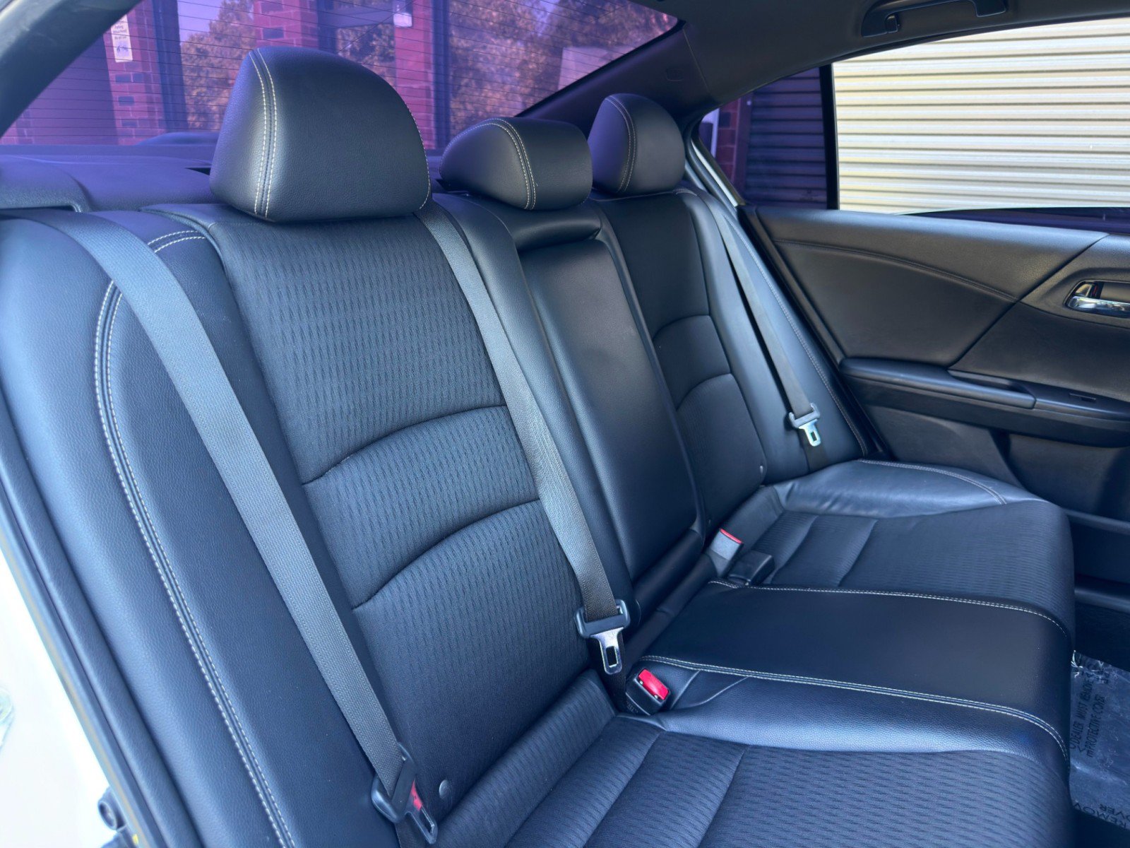 Used 2017 Honda Accord Sport image 31