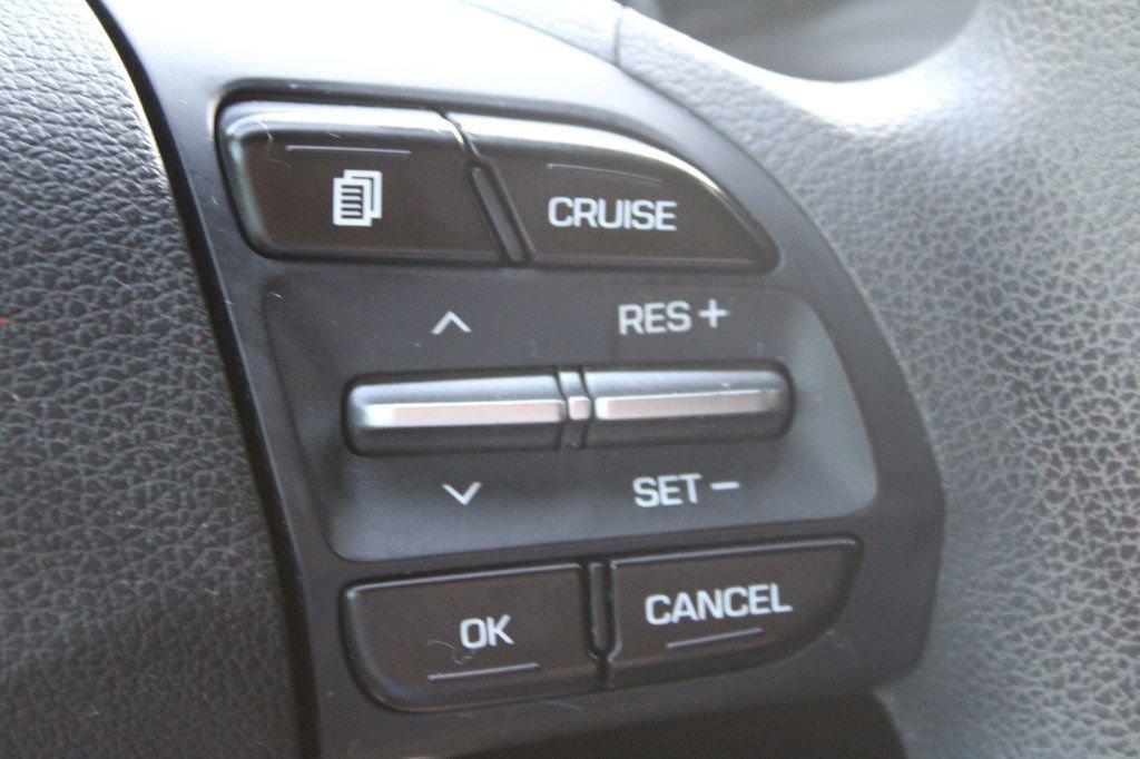 Used 2020 Hyundai Elantra SEL w/ Cargo Package (C1) image 23