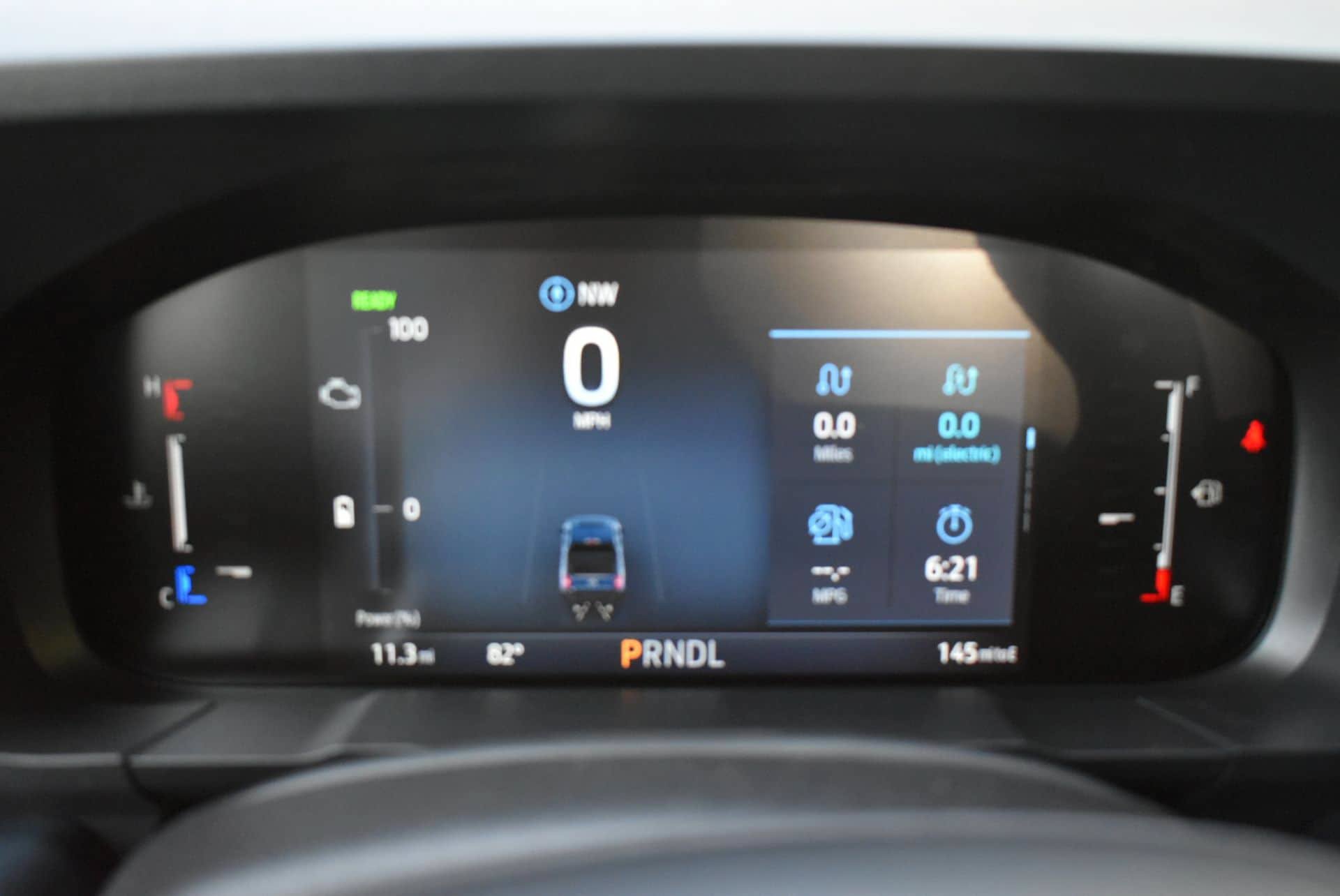 New 2026 Ford Maverick XLT w/ XLT Luxury Package FWD image 31