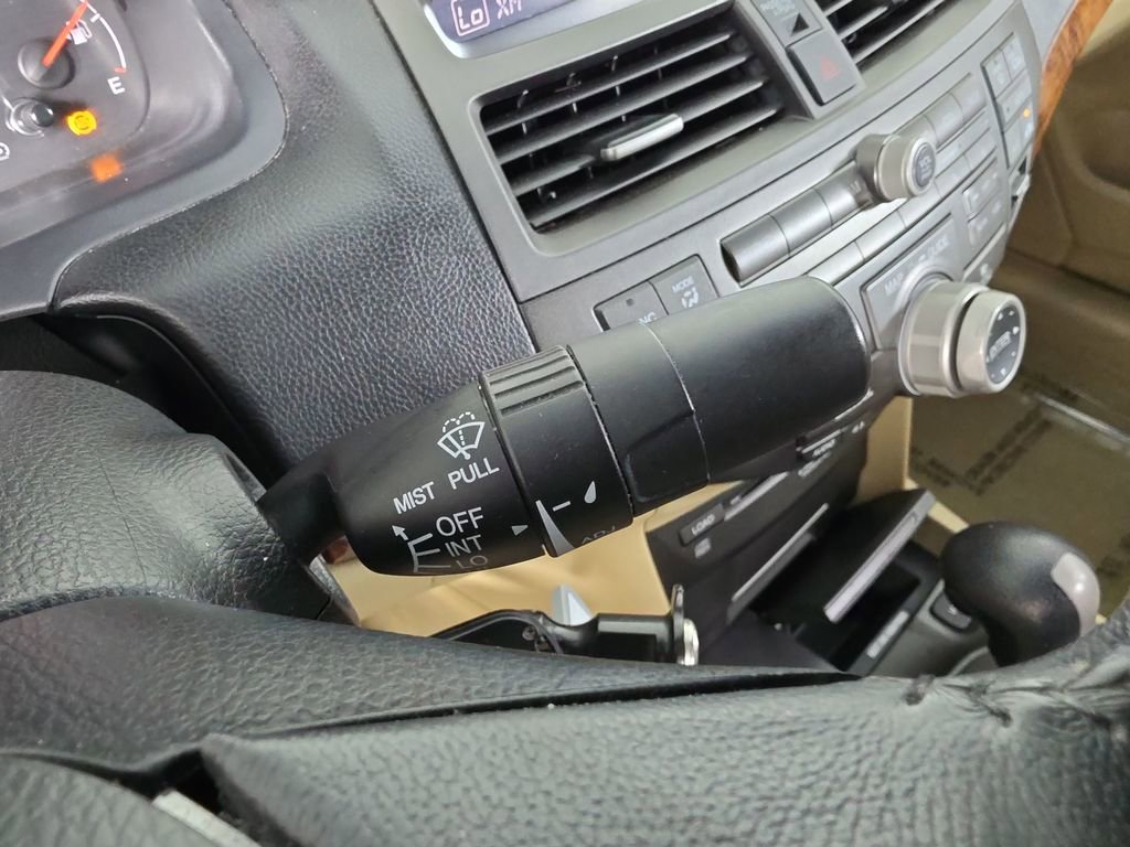 Used 2012 Honda Accord EX-L image 16