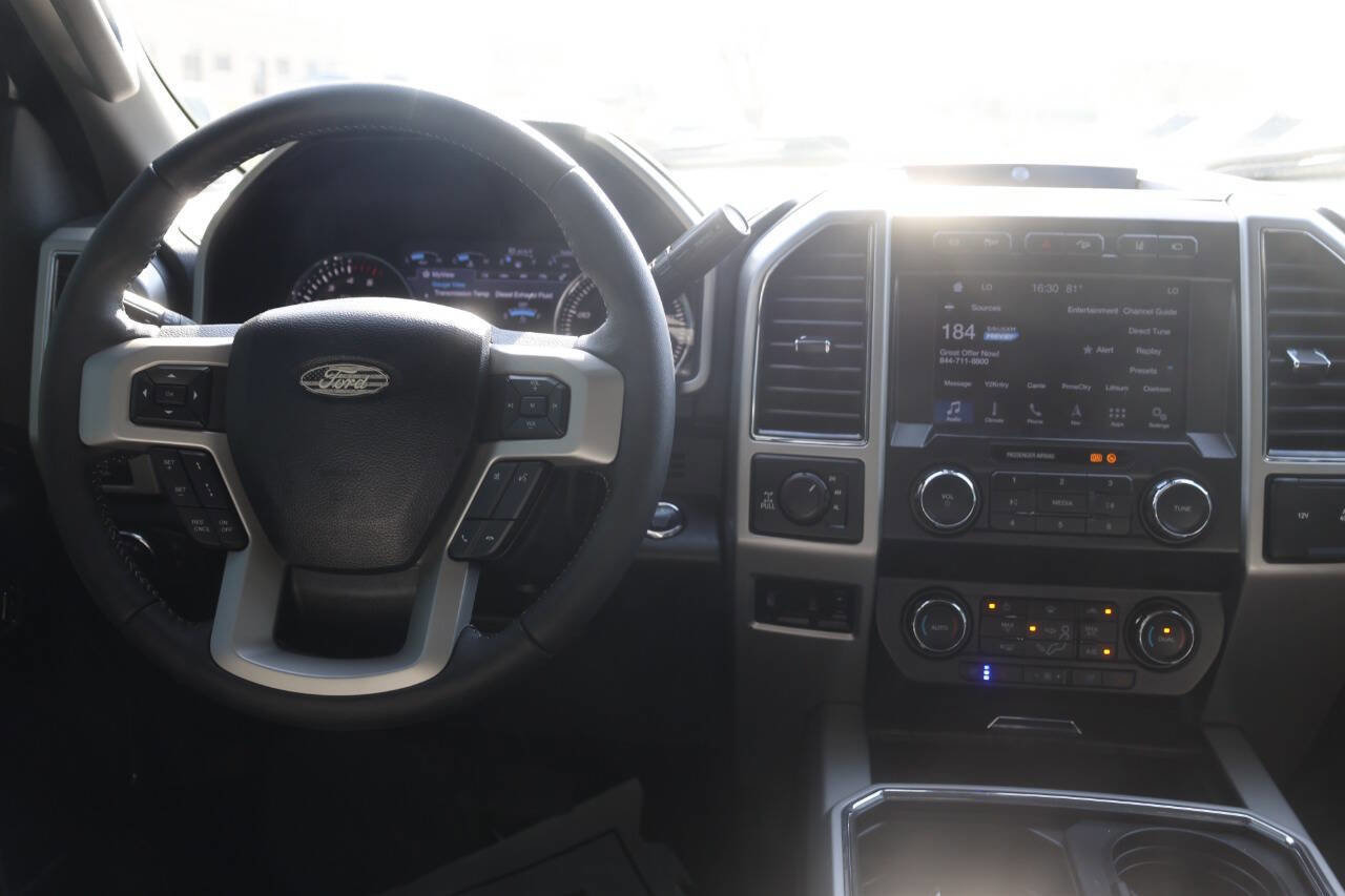Used 2019 Ford F250 Lariat w/ Lariat Ultimate Package AWD/4WD image 24