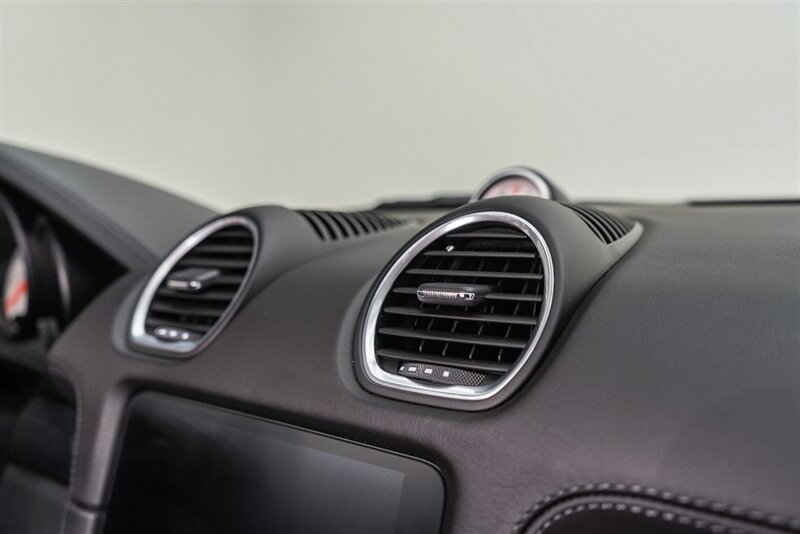 Used 2023 Porsche 718 Boxster GTS RWD image 66