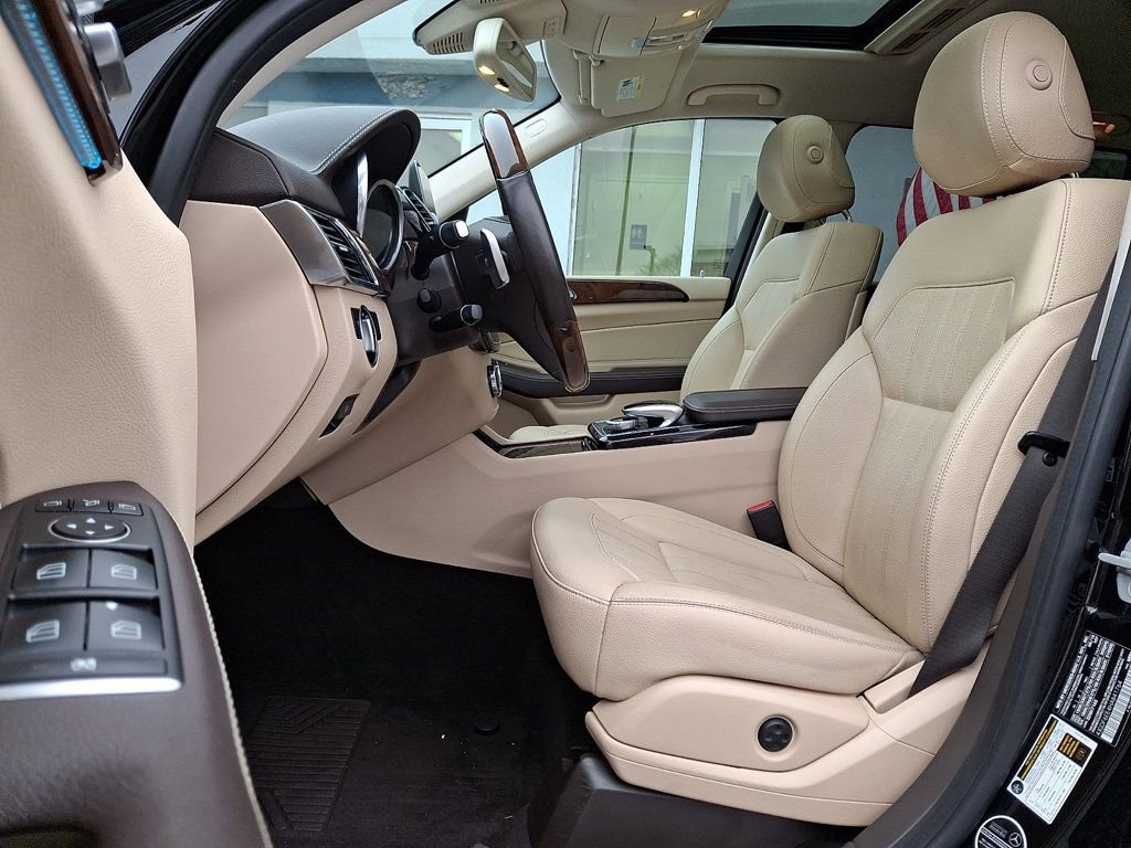 Used 2017 Mercedes-Benz GLS 450 GLS 450 4MATIC SUV image 13