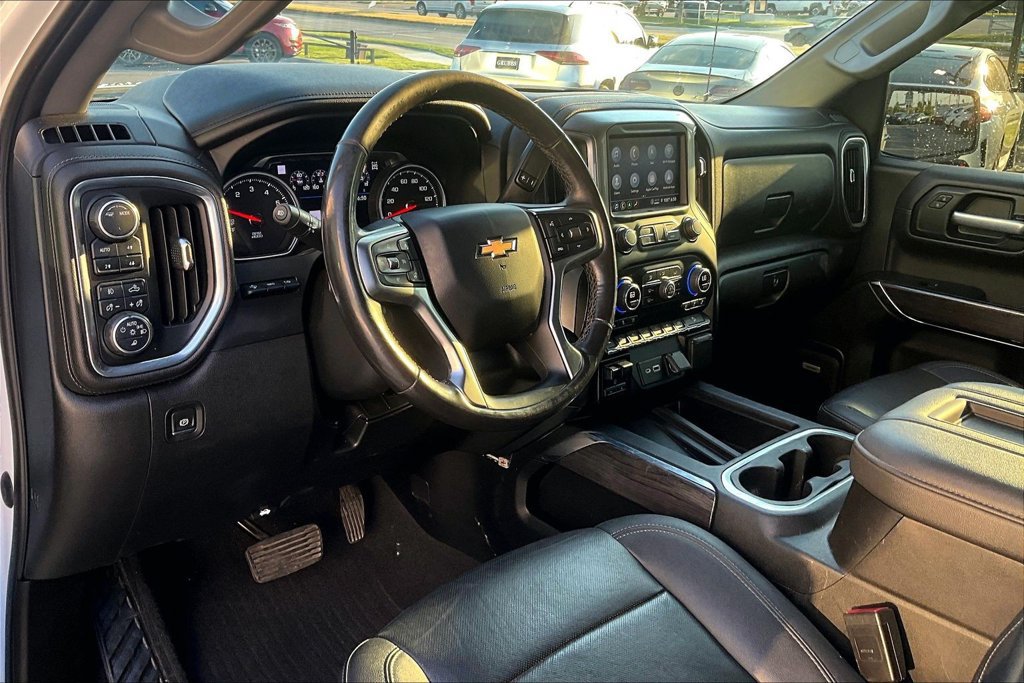 Used 2021 Chevrolet Silverado 1500 LTZ w/ Technology Package AWD/4WD image 15
