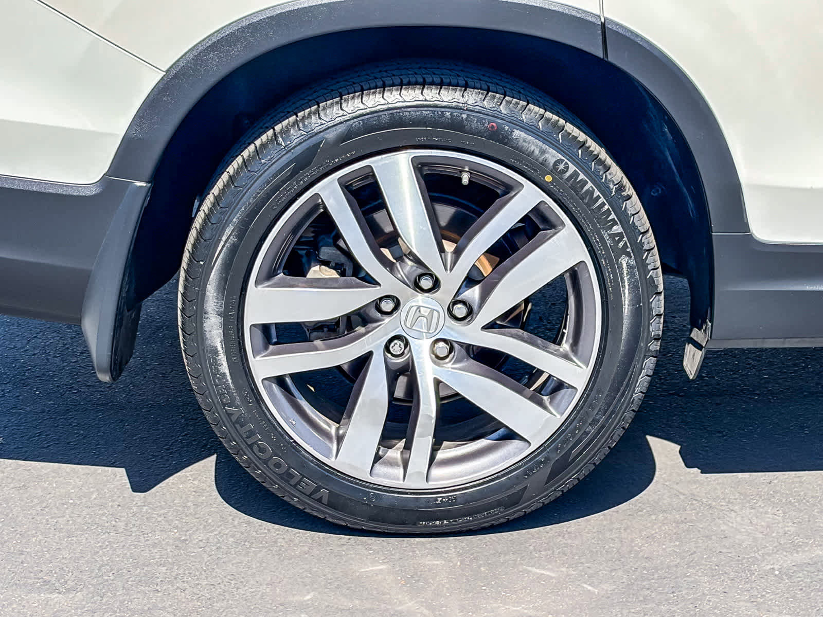 Used 2018 Honda Pilot Touring image 10