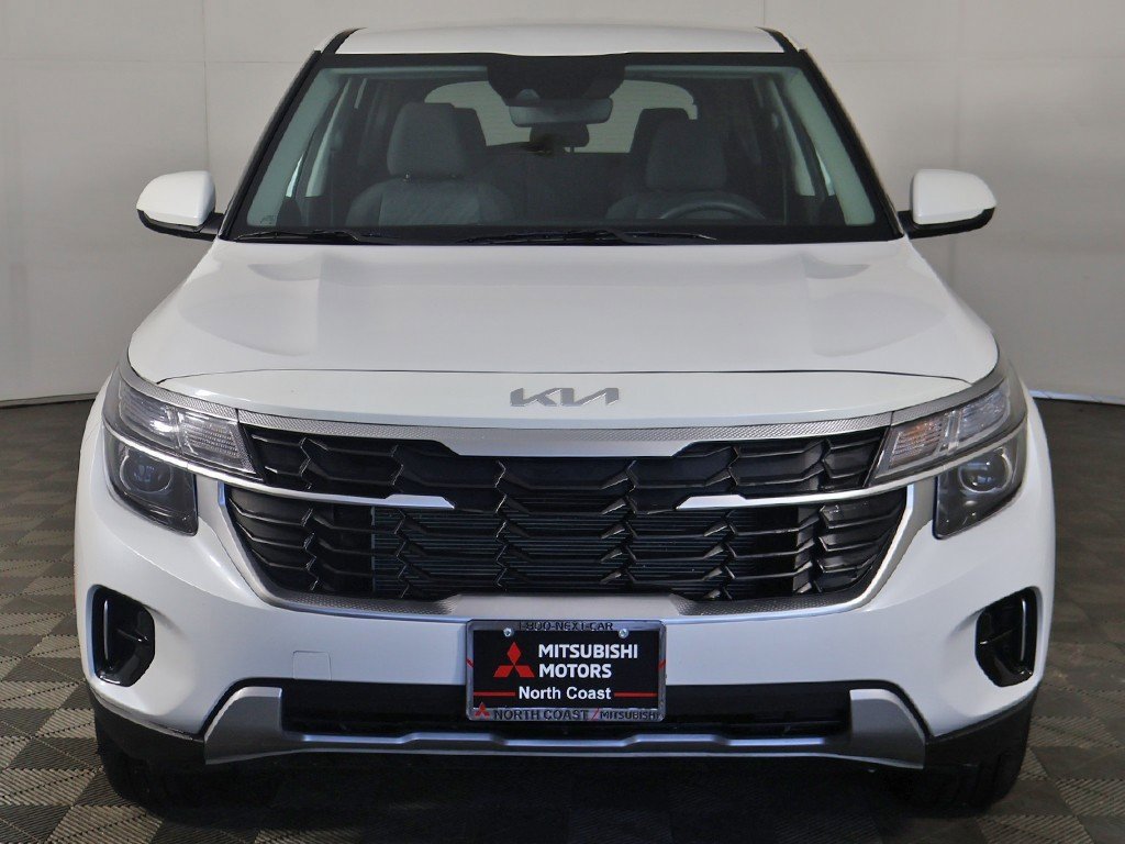 Used 2024 Kia Seltos LX image 8