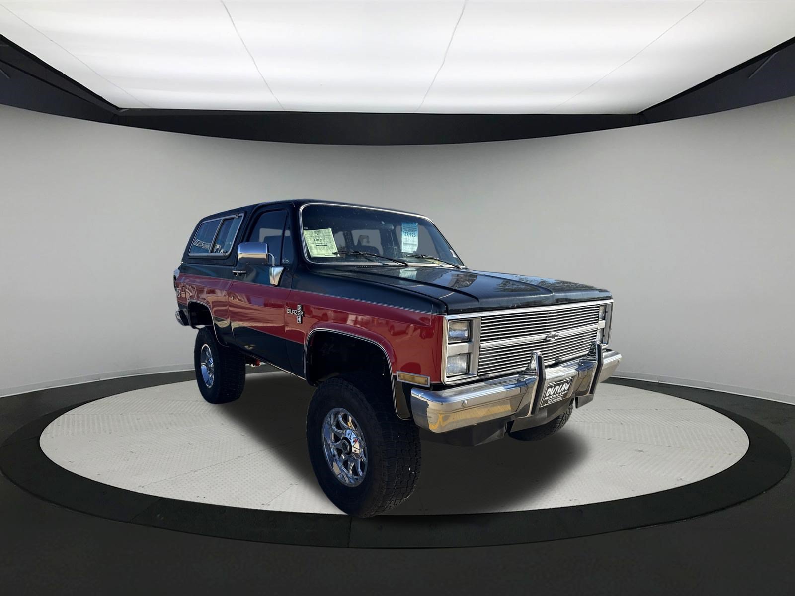 Used 1988 Chevrolet Blazer 4WD image 1