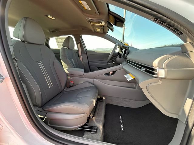 New 2025 Hyundai Elantra Sport image 25