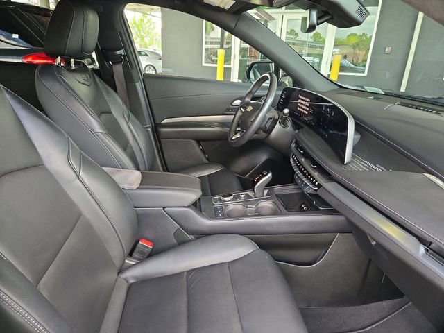 Certified 2024 Cadillac XT4 Premium Luxury image 29