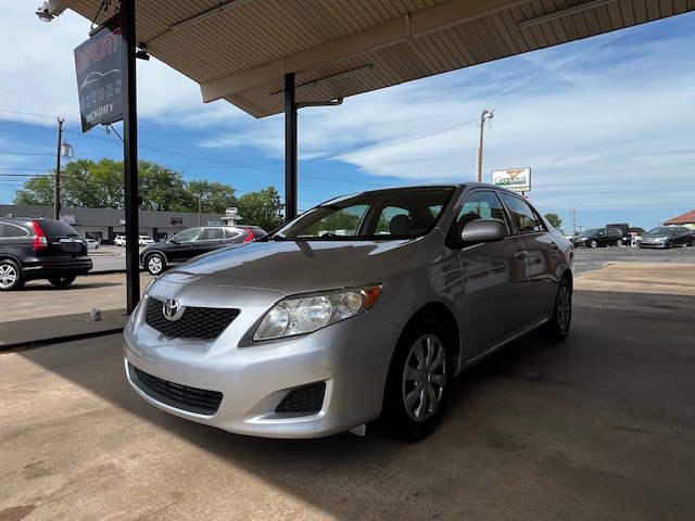 Used 2009 Toyota Corolla LE FWD image 1