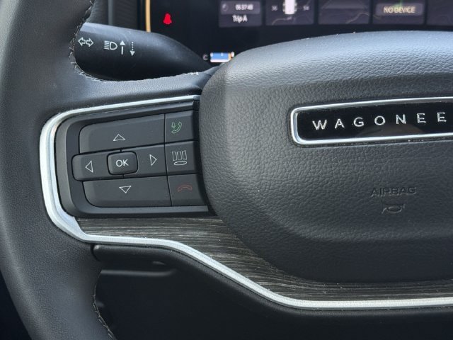 Used 2024 Jeep Wagoneer L Series II w/ Flexible Seating Group RWD image 14
