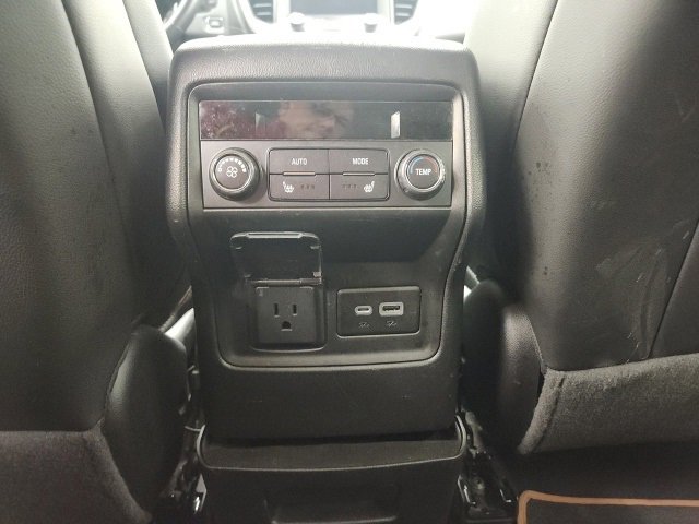 Used 2023 GMC Acadia AT4 w/ Preferred Package image 12