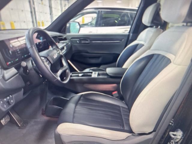 Certified 2025 Kia EV9 GT-Line image 7