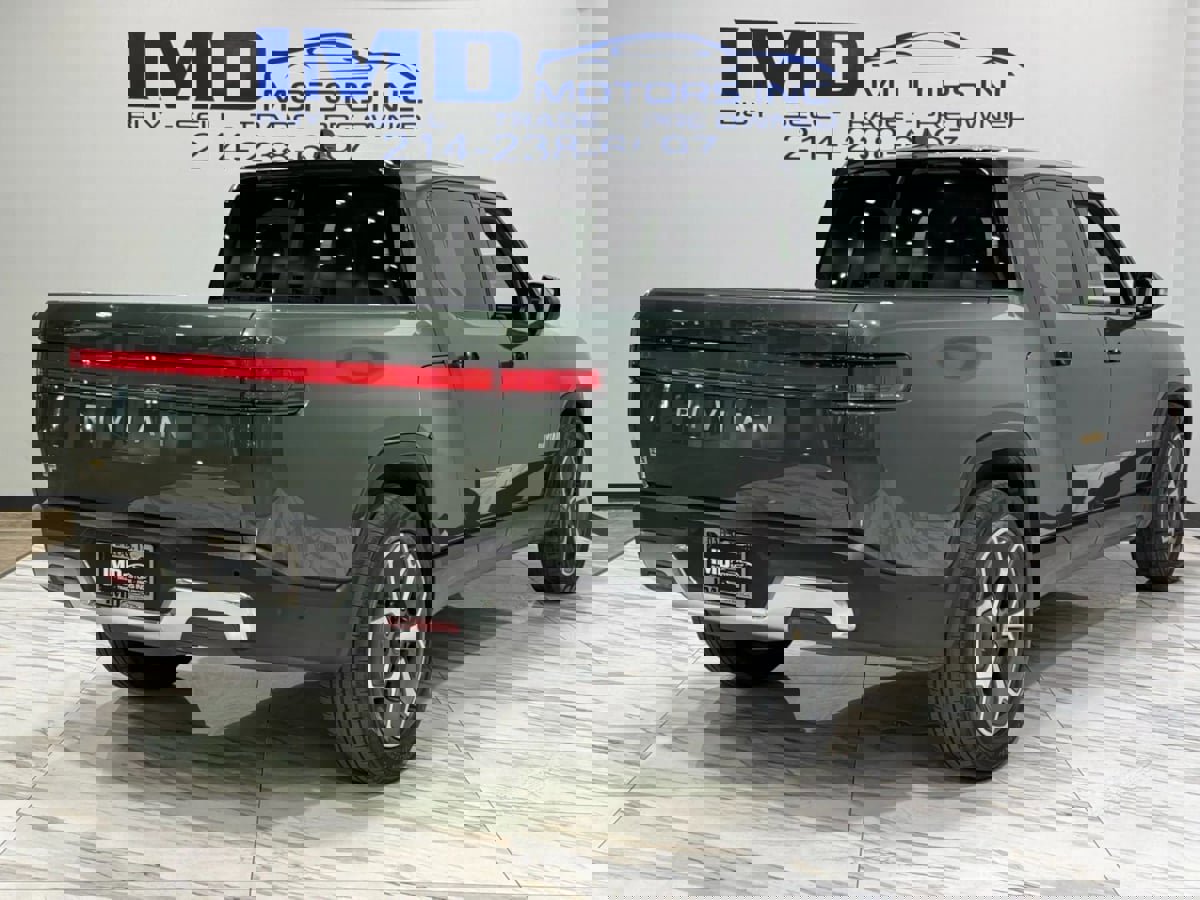 Used 2022 Rivian R1T Adventure image 6