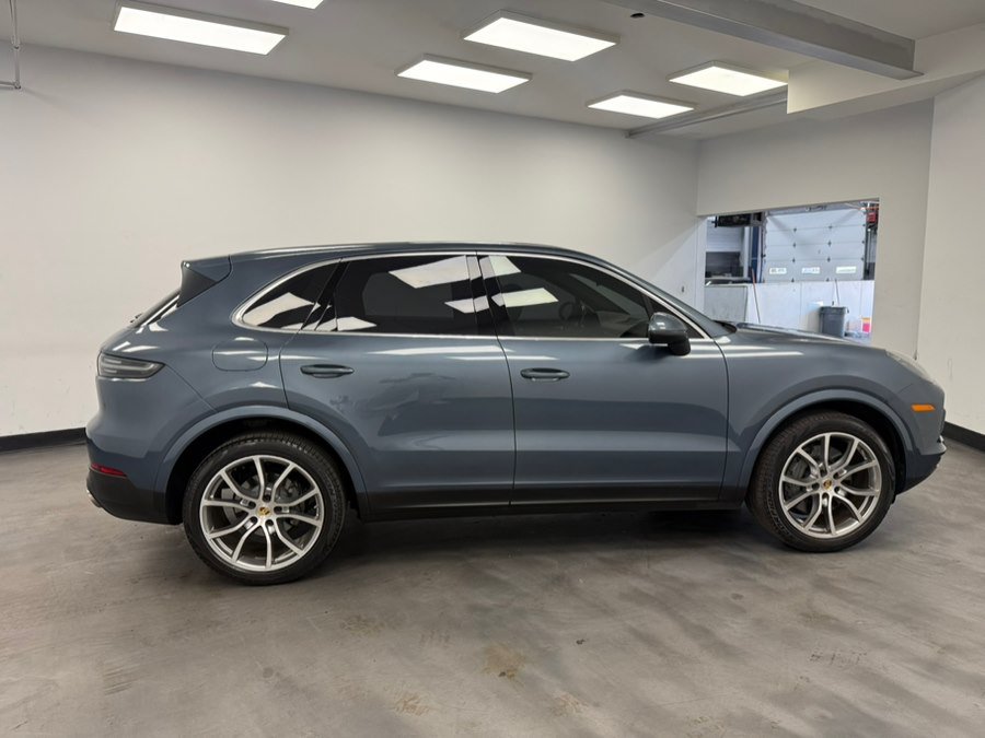 Used 2019 Porsche Cayenne S w/ Premium Plus Package AWD/4WD image 10