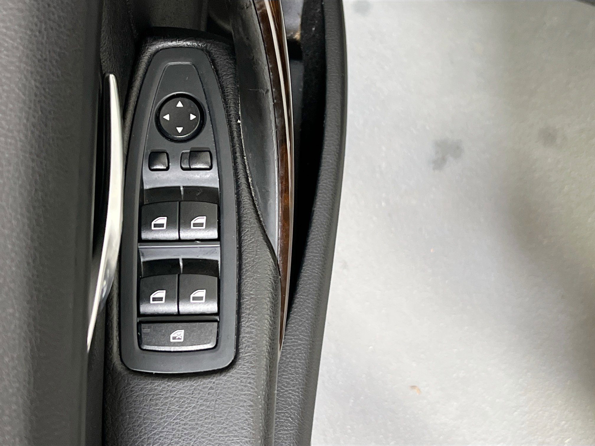 Used 2015 BMW 320i xDrive Sedan image 18