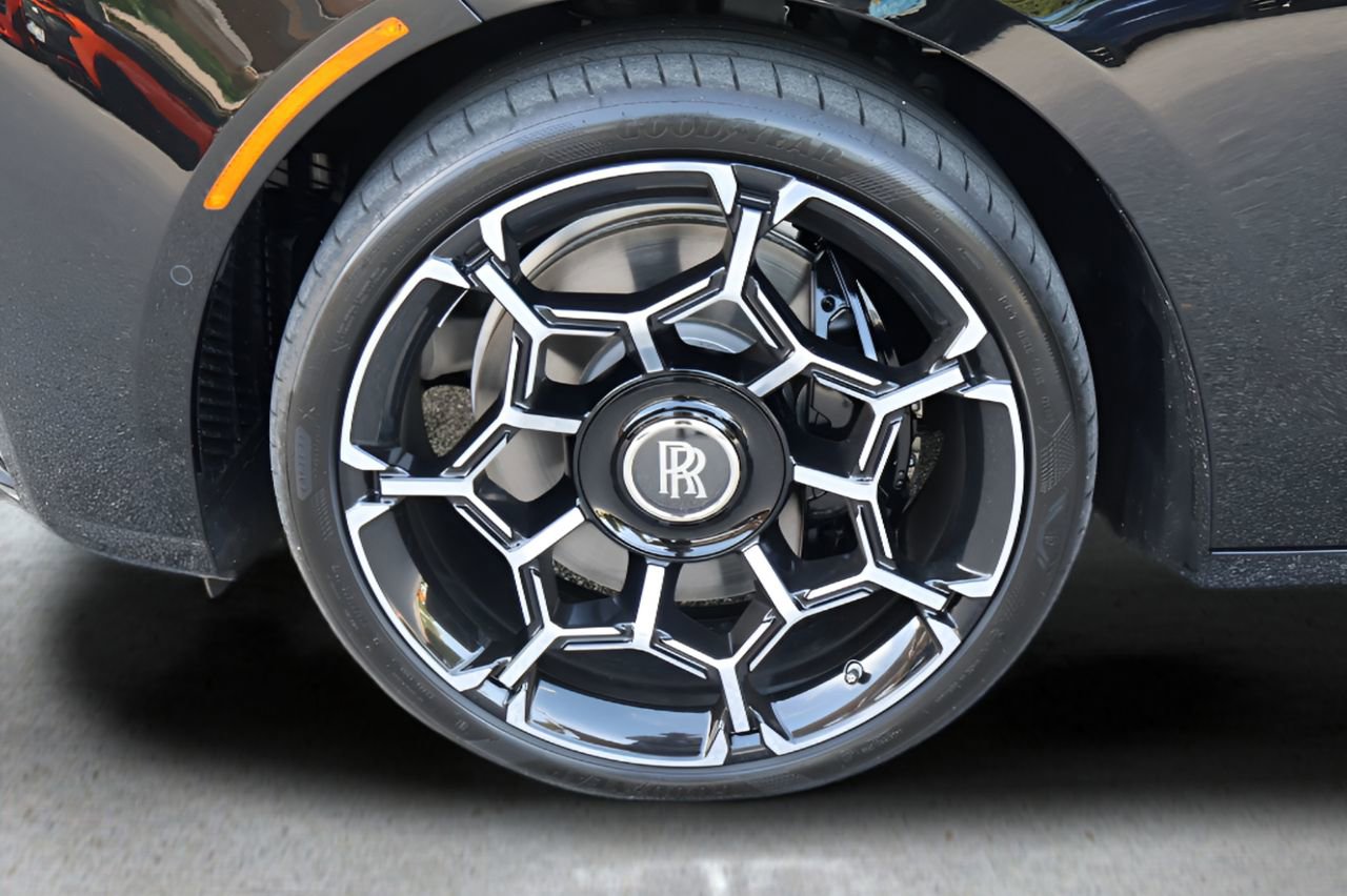 New 2026 Rolls-Royce Ghost Black Badge AWD/4WD image 11