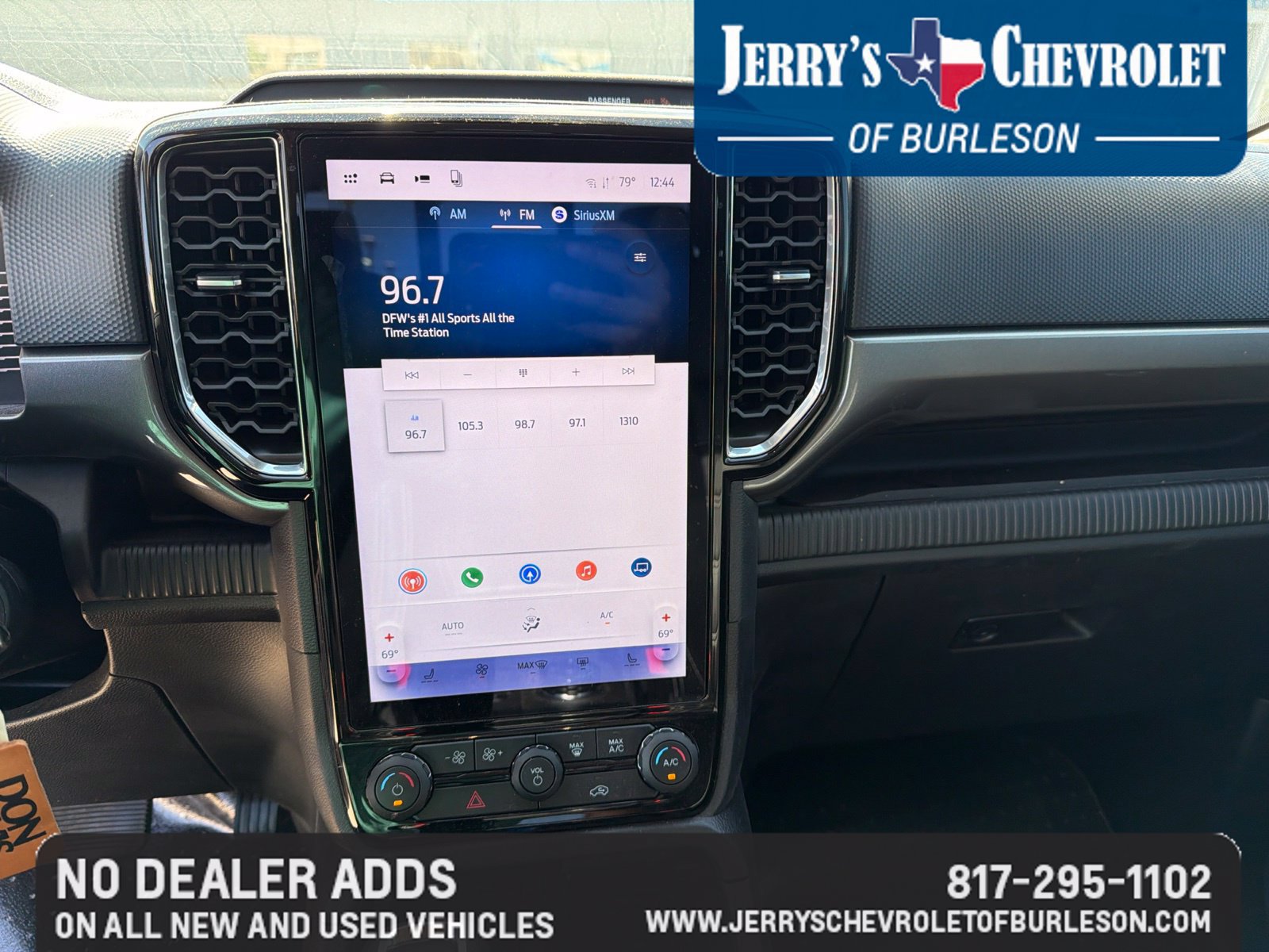 Used 2024 Ford Ranger XLT w/ FX4 Off-Road Package AWD/4WD image 8