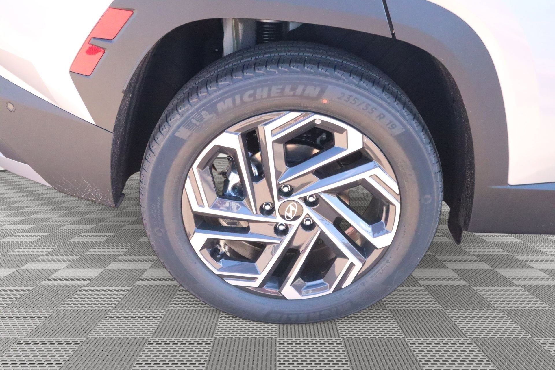 New 2026 Hyundai Tucson Limited w/ Tow & Go Package image 5