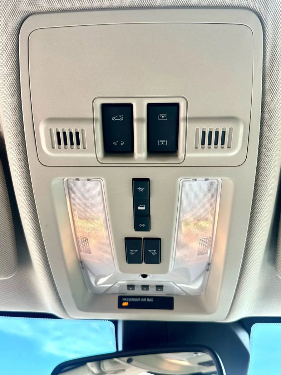 Used 2014 Cadillac SRX Premium image 42