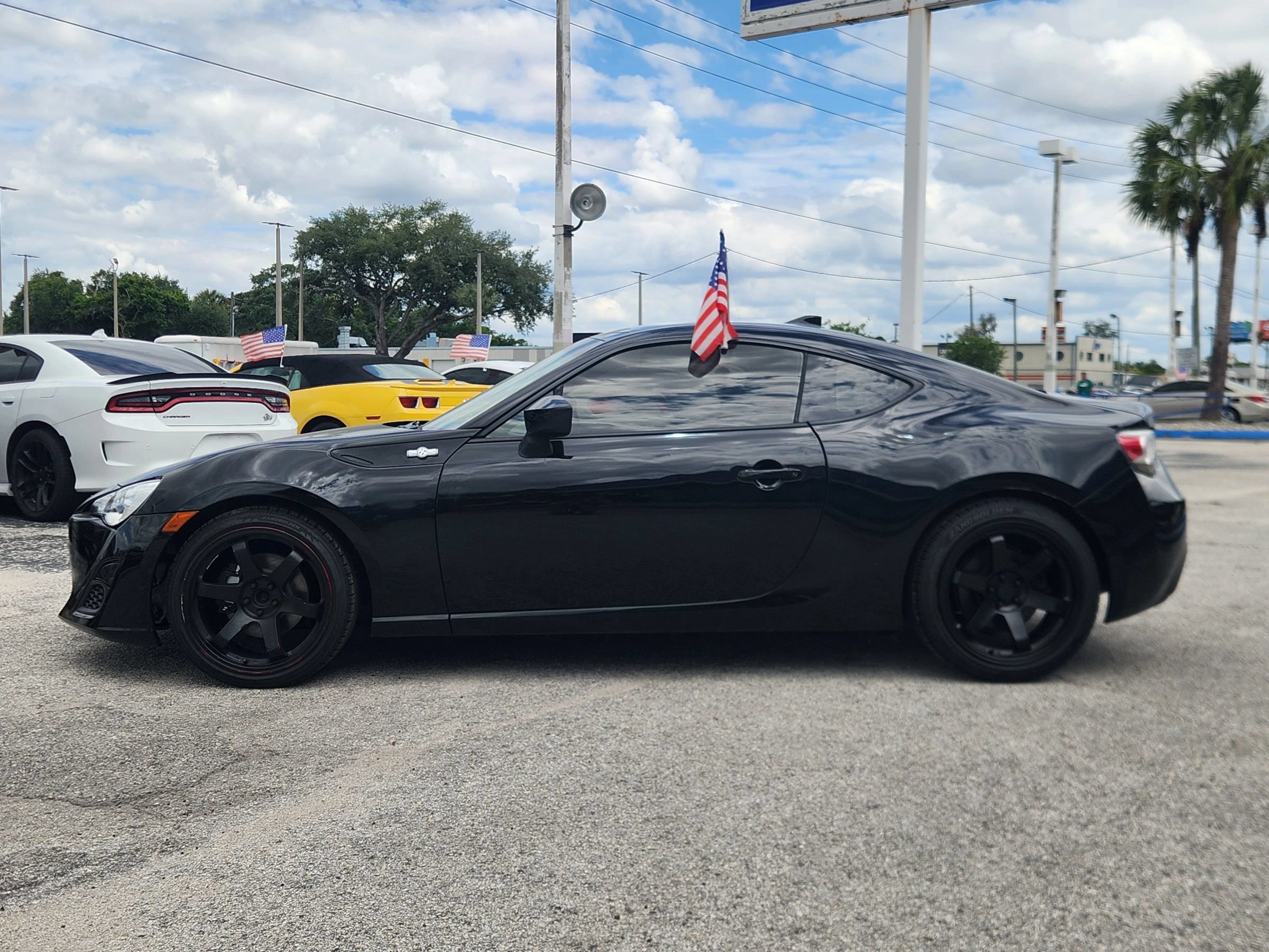 Used 2016 Scion FR-S RWD image 5