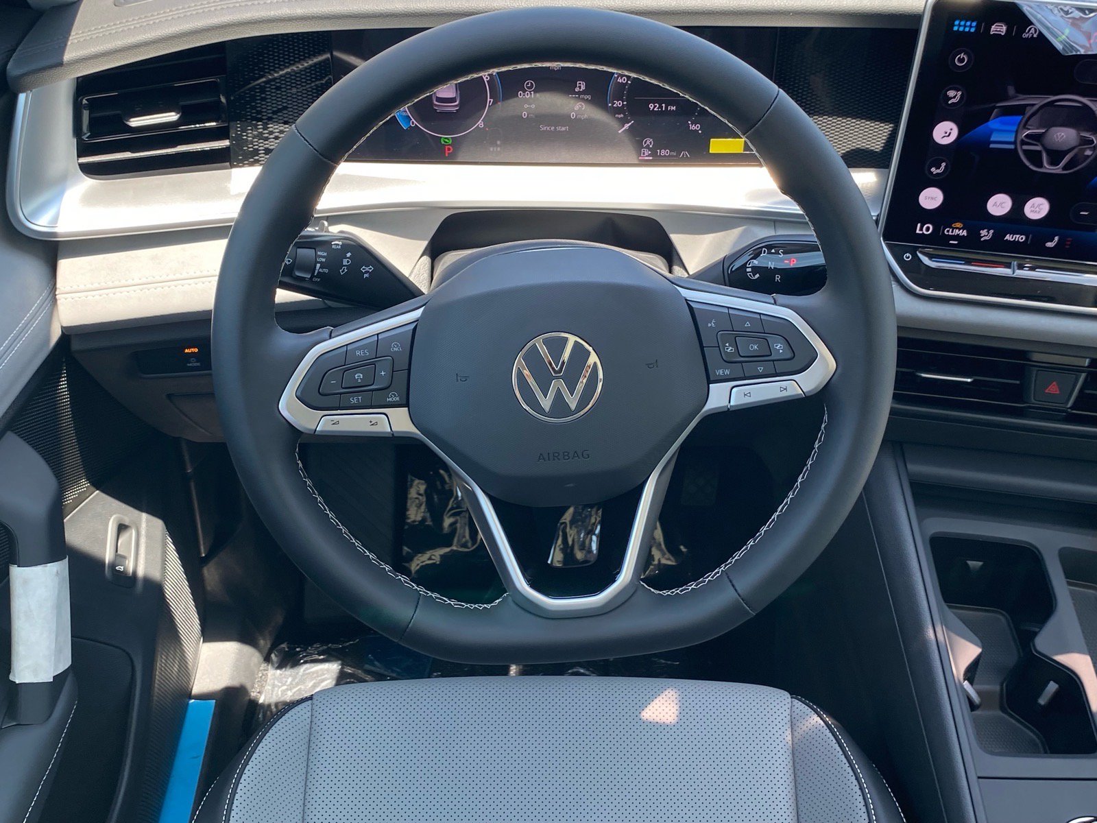 New 2026 Volkswagen Tiguan SE AWD/4WD image 5