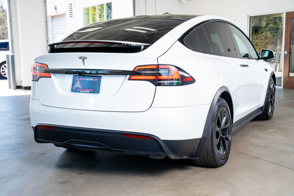 Used 2022 Tesla Model X Plaid image 6