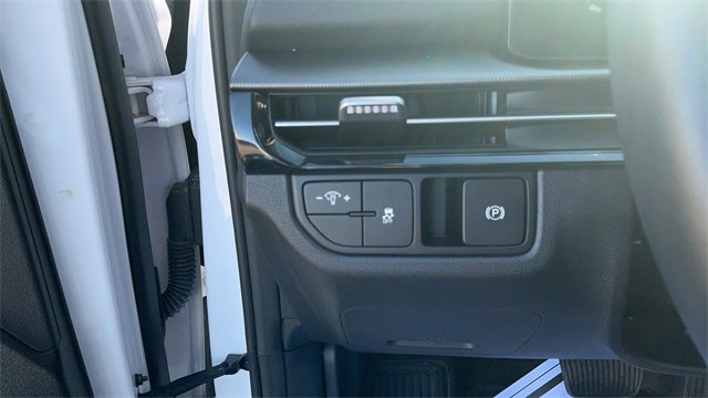 Certified 2026 Kia Sportage LX image 17